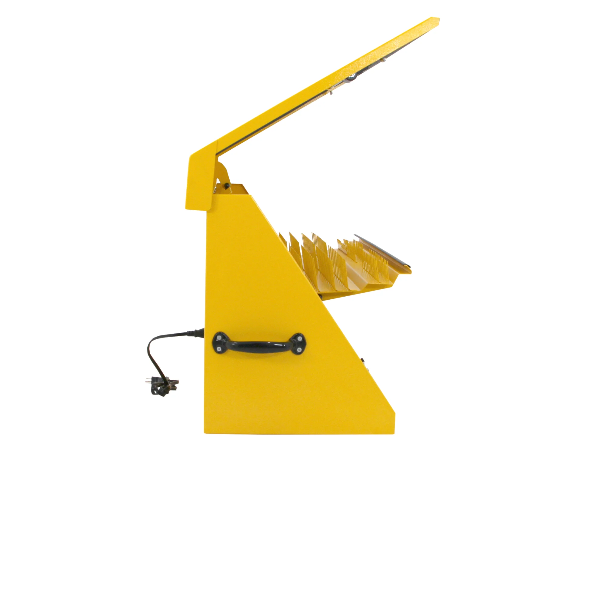 DeWalt 36" x 17" Triangle Toolbox in Yellow - Image 16